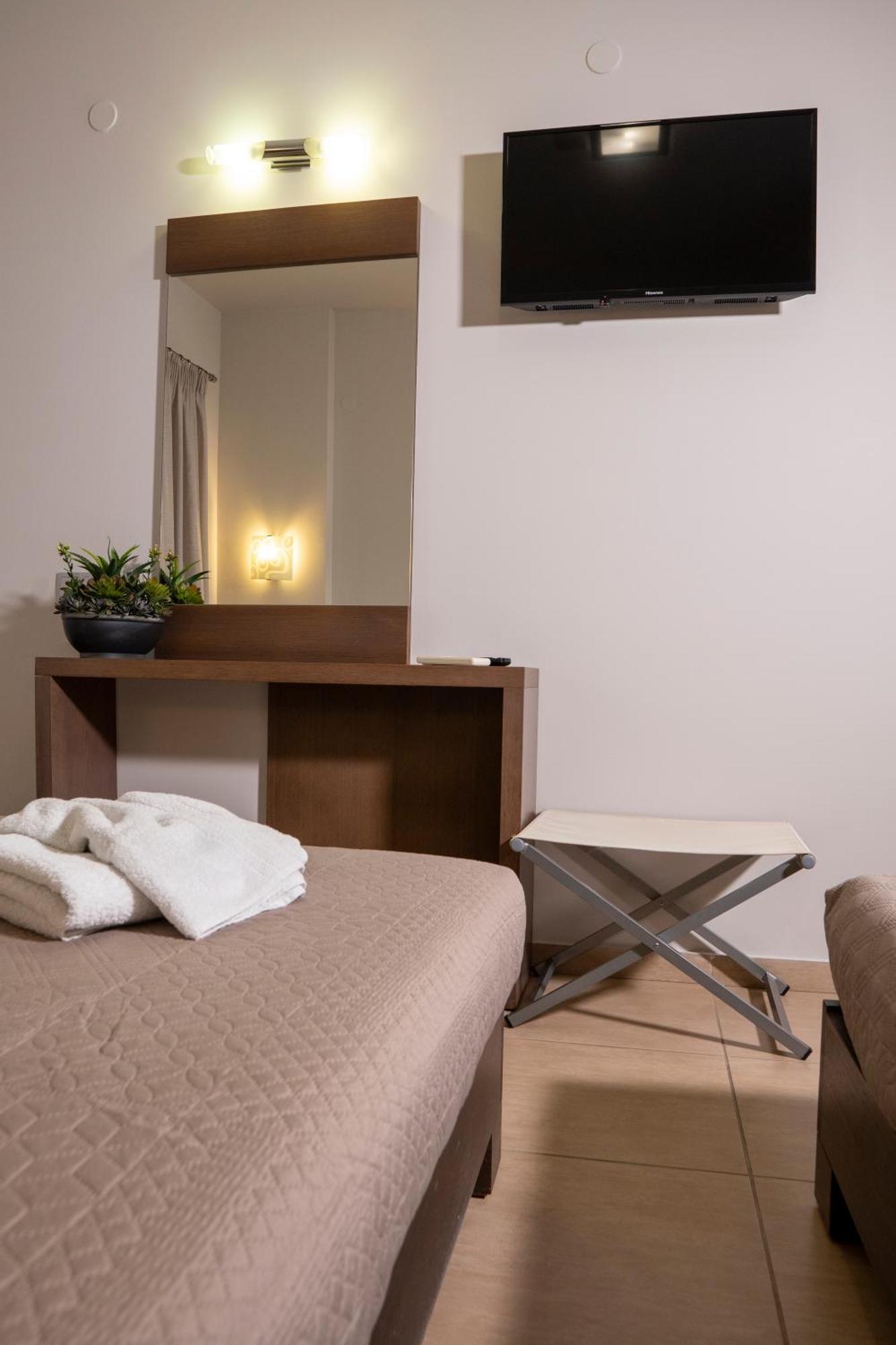 Hotel Epavlis Eleftheriadi Paralia Katerinis Ngoại thất bức ảnh
