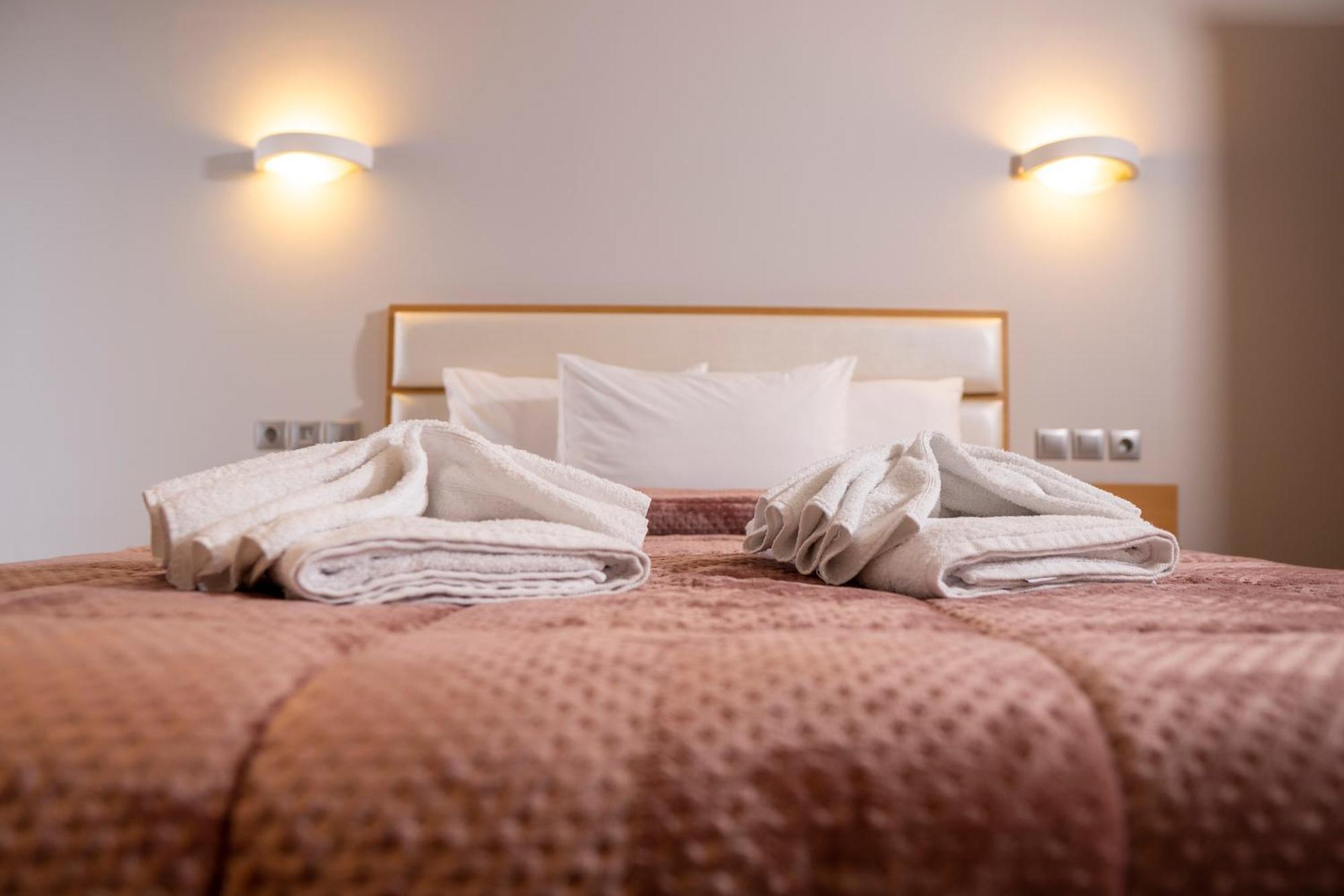 Hotel Epavlis Eleftheriadi Paralia Katerinis Ngoại thất bức ảnh
